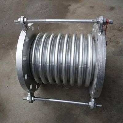 水泵不銹鋼膨脹節(jié)的應(yīng)用作用